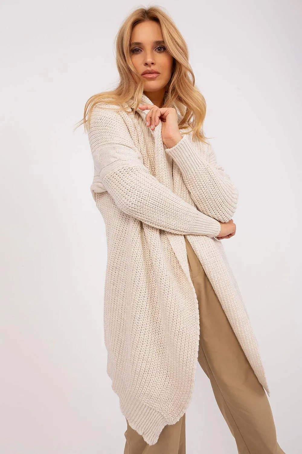 Chic Knee-Length Knit Cardigan for Everyday Comfort